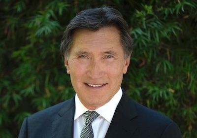 Headshot of William J. McClure, MD, board-certified plastic surgeon at Napa Solano Plastic Surgery.