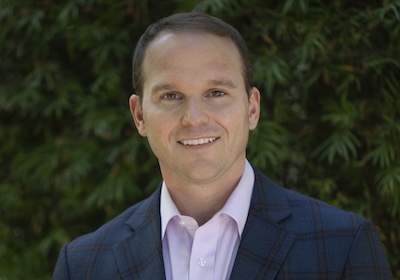Headshot of Matthew R. Zeiderman, MD, skilled plastic surgery doctor at Napa Solano Plastic Surgery.
